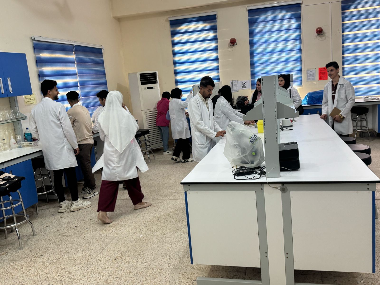 مختبر الاحياء المجهرية