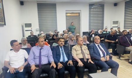 ندوة علمية في كلية العلوم بعنوان الكيمياء الحيوية والإنزيمات الاصطناعية .