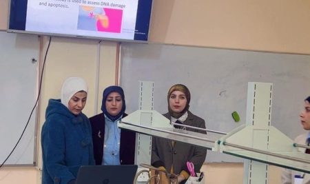 قسم التقانة الأحيائية يقيم دورة تدريبية متخصصة حول تحفيز الاستماتة في خلايا سرطان الثدي.